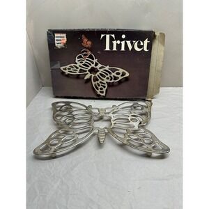Vintage Leonard Silver Butterfly Shaped Trivet Silverplated Insulated Feet 9617